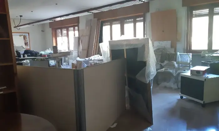 Rexer-Foggia-Vendesi-appartamento-al-piano-rialzato-DA-RISTRUTTURARE-in-Via-Vincenzo-Gioberti-Foggia-Altro