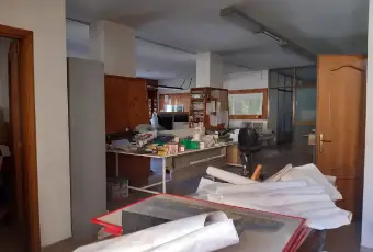 Rexer-Foggia-Vendesi-appartamento-al-piano-rialzato-DA-RISTRUTTURARE-in-Via-Vincenzo-Gioberti-Foggia-Altro