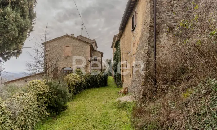 Rexer-Citt-di-Castello-CASALE-IN-VENDITA-A-CITTA-DI-CASTELLO-SUD-Altro