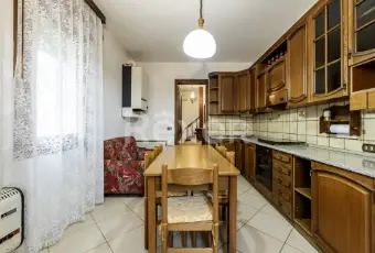 Rexer-SOLESINO-Casa-semi-indipendente-libera-su-tre-lati-Altro