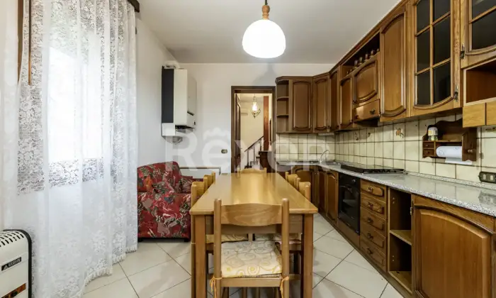 Rexer-SOLESINO-Casa-semi-indipendente-libera-su-tre-lati-Altro