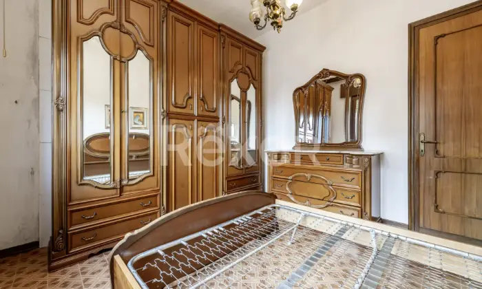 Rexer-SOLESINO-Casa-semi-indipendente-libera-su-tre-lati-Altro
