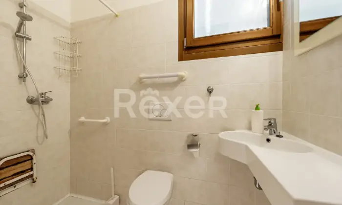 Rexer-SOLESINO-Casa-semi-indipendente-libera-su-tre-lati-Altro