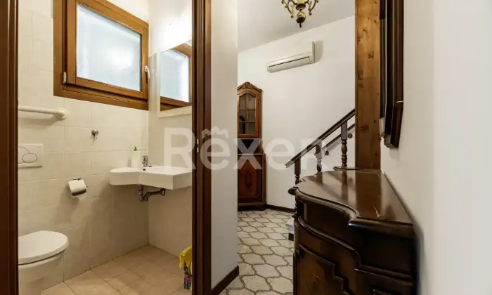 Rexer-SOLESINO-Casa-semi-indipendente-libera-su-tre-lati-Altro