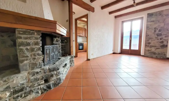 Rexer-Sormano-Appartamento-con-Vista-Panoramica-Altro