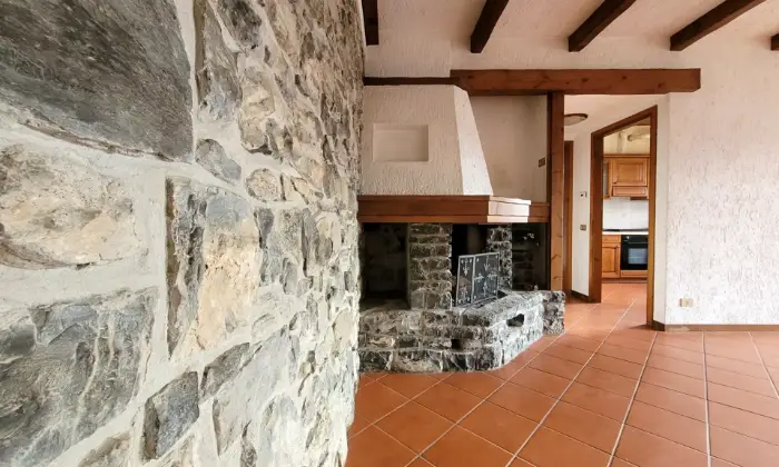 Rexer-Sormano-Appartamento-con-Vista-Panoramica-Altro