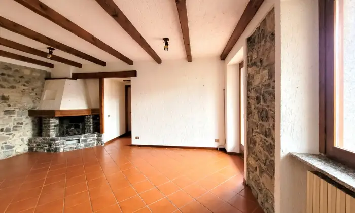 Rexer-Sormano-Appartamento-con-Vista-Panoramica-Altro
