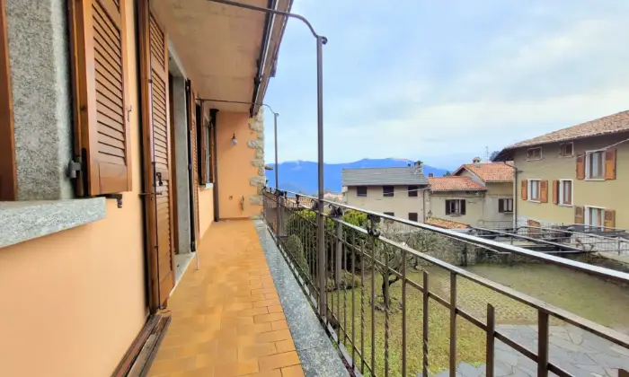 Rexer-Sormano-Appartamento-con-Vista-Panoramica-Altro