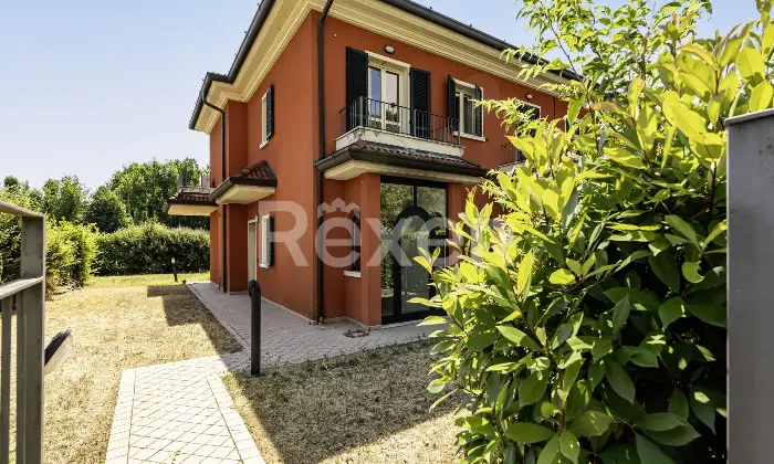 Rexer-Brescia-Villa-a-schiera-di-testa-Altro