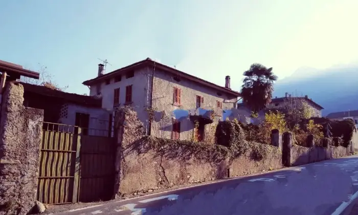 Rexer-Talamona-Rustico-in-vendita-a-Talamona-Altro
