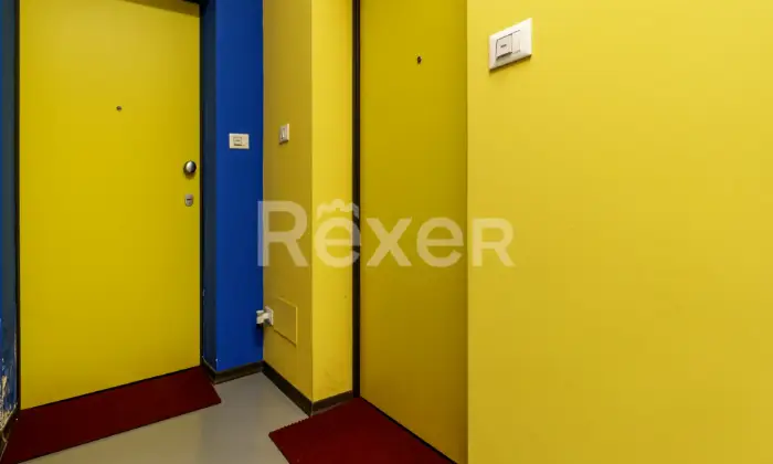 Rexer-TORINO-Loft-di-recente-costruzione-con-giardino-privato-Altro