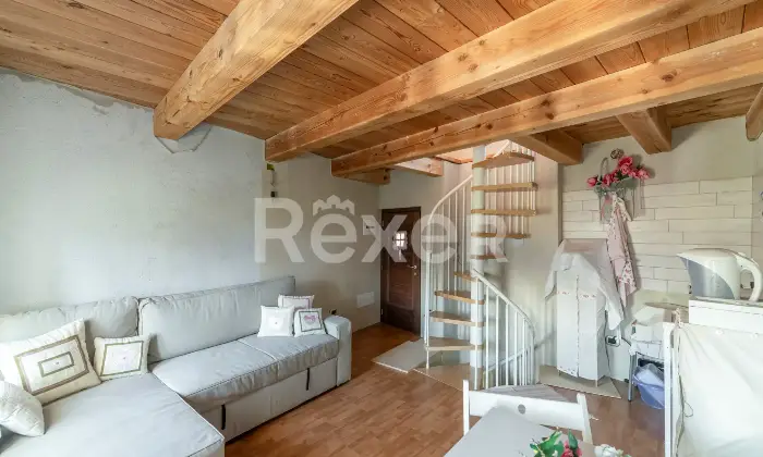 Rexer-VERRAYES-Piccola-casetta-soleggiata-semiindipendente-su-pi-livelli-con-giardino-Altro
