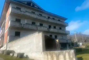 Rexer-Falerone-Vendesi-intero-edificio-in-Via-Pozzo-a-Falerone-Altro