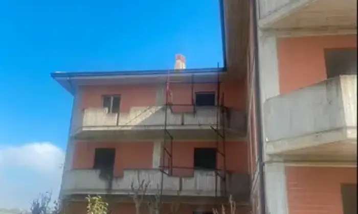 Rexer-Falerone-Vendesi-intero-edificio-in-Via-Pozzo-a-Falerone-Altro