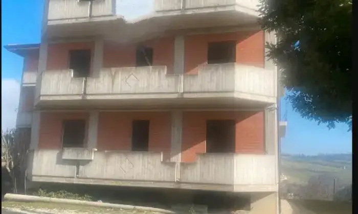 Rexer-Falerone-Vendesi-intero-edificio-in-Via-Pozzo-a-Falerone-Altro