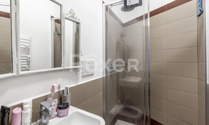 Rexer-Milano-Quattro-locali-con-doppi-servizi-Altro