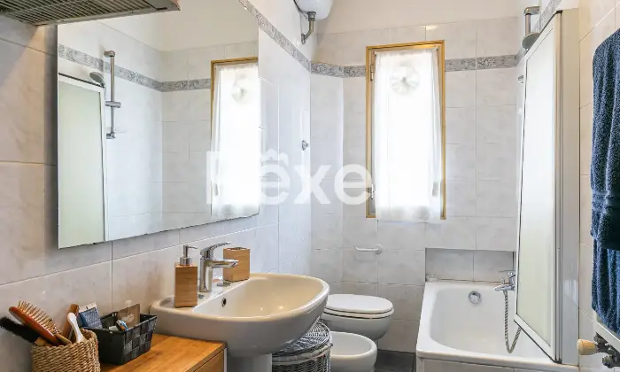 Rexer-Bologna-Bolognina-appartamento-con-balcone-e-cantina-Altro