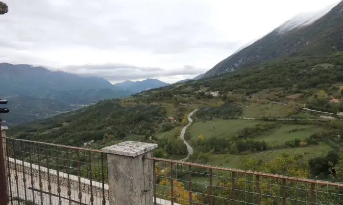 Rexer-Civita-dAntino-Terratetto-unifamiliare-in-vendita-in-via-Roma-a-Civita-dAntino-Altro