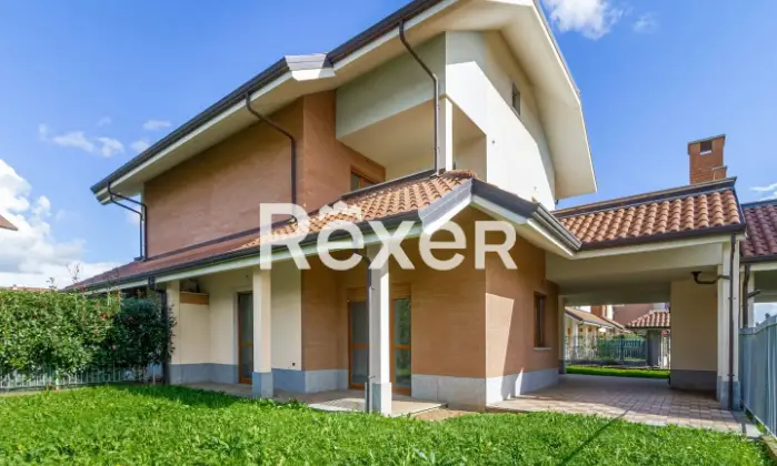Rexer-CIRIE-Villa-Unifamiliare-Giardino