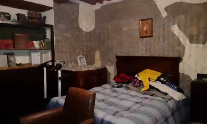 Rexer-Citt-di-Castello-Vendesi-porzione-di-casale-in-pietra-a-VolterranoCitt-di-Castello-Altro