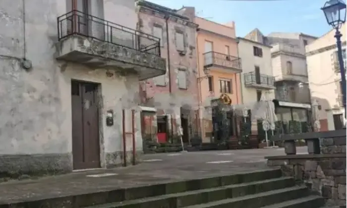 Rexer-Villanova-Monteleone-Palazzo-in-vendita-in-Piazza-Generale-G-Casula-a-Villanova-Monteleone-Altro