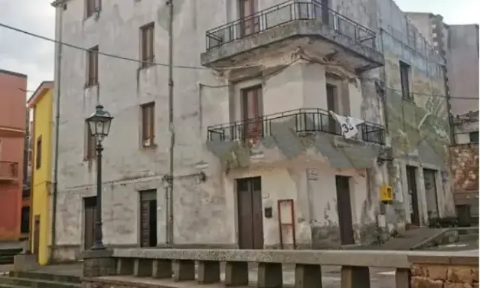 Rexer-Villanova-Monteleone-Palazzo-in-vendita-in-Piazza-Generale-G-Casula-a-Villanova-Monteleone-Altro