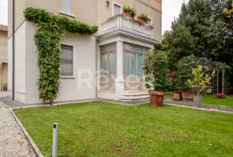 Rexer-Palazzolo-sullOglio-PALAZZOLO-SULLOGLIO-VENDESI-VILLA-LIBERTY-CON-PARCO-E-DEPENDANCE-Altro