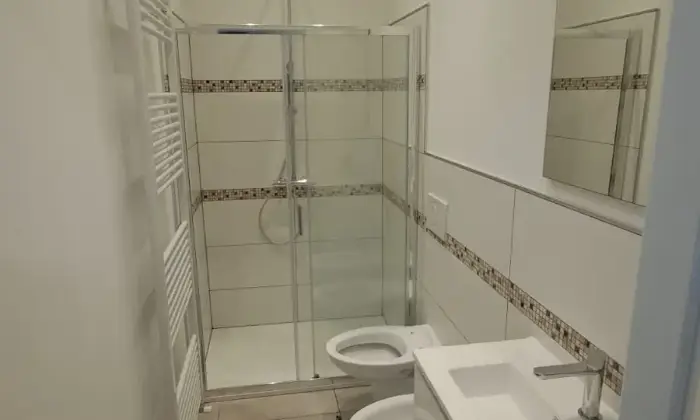 Rexer-Pallanza-Ampio-bilocale-con-portico-coperto-con-cucina-esterna-in-muratura-e-cantina-Altro