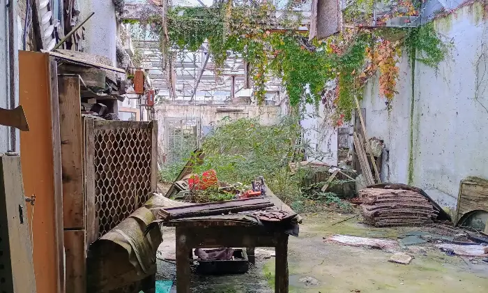 Rexer-Varese-Villa-singola-e-capannone-di-grandi-dimensioni-Altro