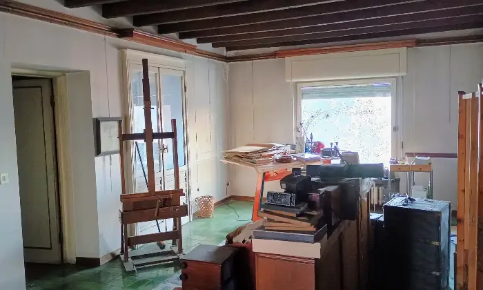 Rexer-Varese-Villa-singola-e-capannone-di-grandi-dimensioni-Altro