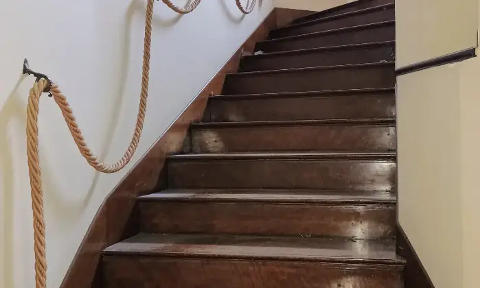 Rexer-Varese-Villa-singola-e-capannone-di-grandi-dimensioni-Altro