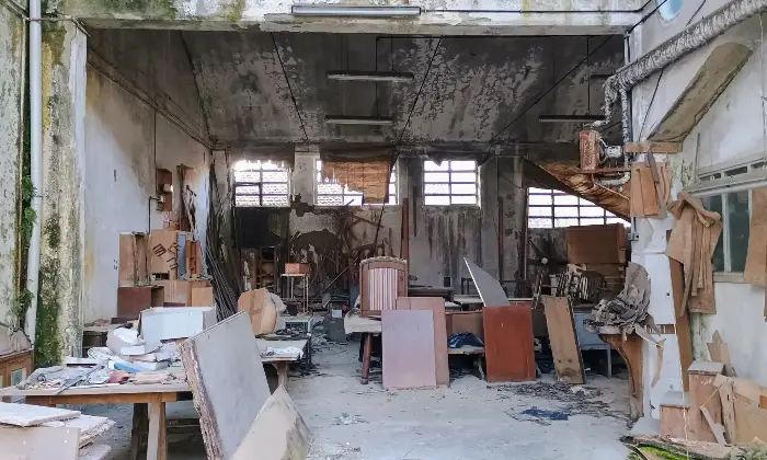 Rexer-Varese-Villa-singola-e-capannone-di-grandi-dimensioni-Altro