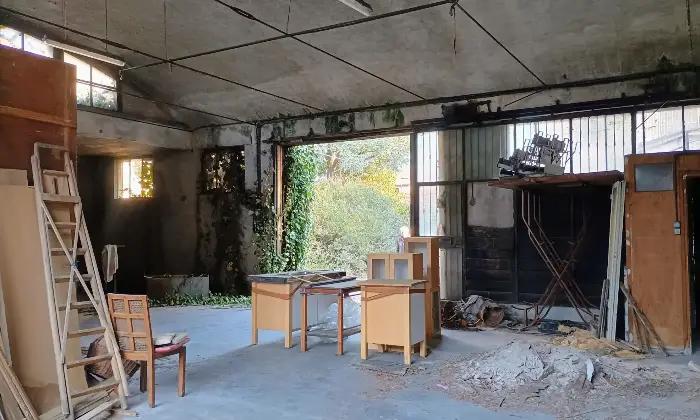 Rexer-Varese-Villa-singola-e-capannone-di-grandi-dimensioni-Altro