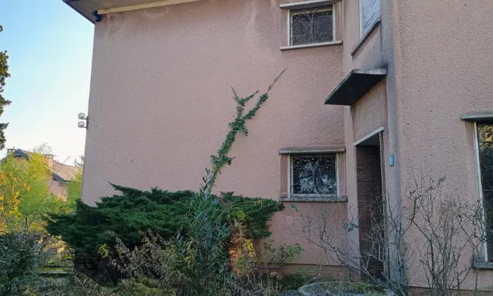 Rexer-VARESE-Villa-singola-e-capannone-di-grandi-dimensioni-Altro