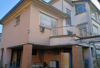 Rexer-VARESE-Villa-singola-e-capannone-di-grandi-dimensioni-Altro