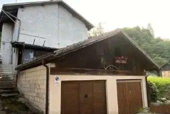 Rexer-Roa-Villetta-di-due-piani-a-Castello-Tesino-Altro