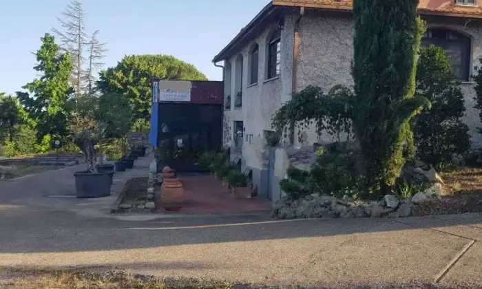 Rexer-Bassano-in-Teverina-Casale-Strada-Provinciale-Ortana-a-Bassano-in-Teverina-Altro