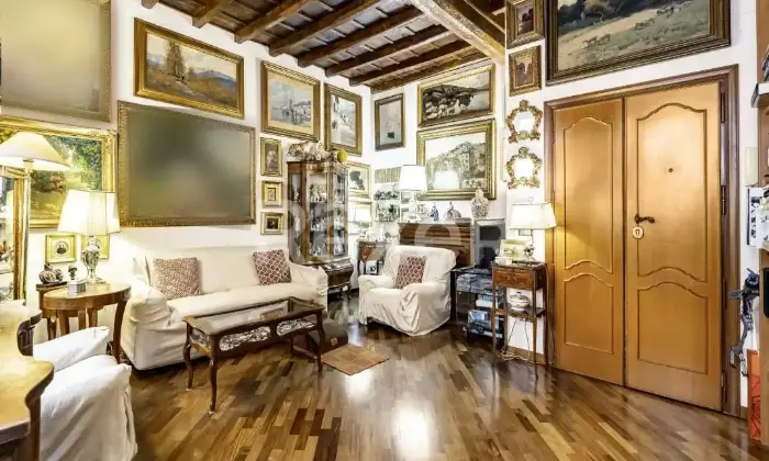 Rexer-Roma-Appartamento-a-pochi-passi-dalla-Fontana-di-Trevi-Altro