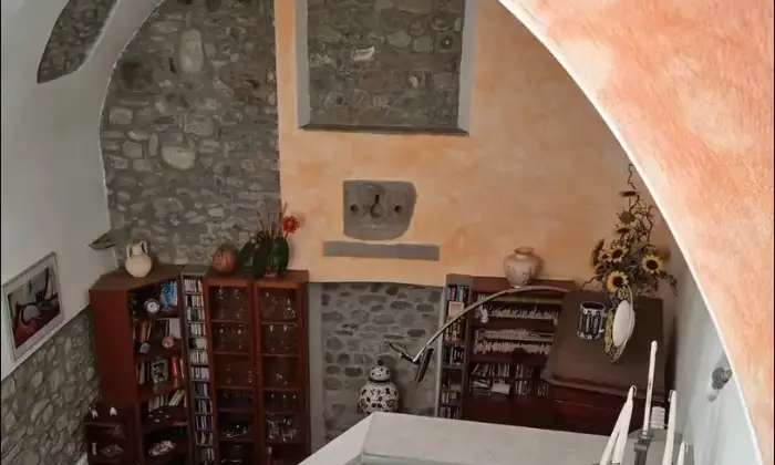 Rexer-Aulla-Vendesi-casa-a-centro-di-Aulla-Altro