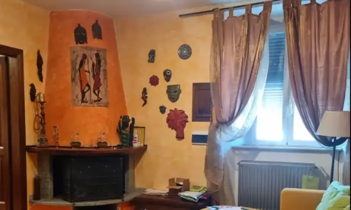 Rexer-Aulla-Vendesi-casa-a-centro-di-Aulla-Altro