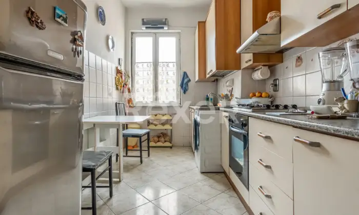 Rexer-Genova-PIAZZA-PETRELLA-IN-VENDITA-VANI-CON-TERRAZZO-SOPRASTANTE-Altro