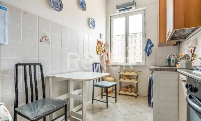 Rexer-Genova-PIAZZA-PETRELLA-IN-VENDITA-VANI-CON-TERRAZZO-SOPRASTANTE-Altro
