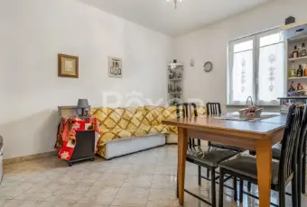 Rexer-Genova-PIAZZA-PETRELLA-IN-VENDITA-VANI-CON-TERRAZZO-SOPRASTANTE-Altro
