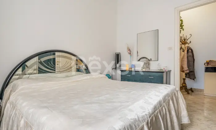 Rexer-Genova-PIAZZA-PETRELLA-IN-VENDITA-VANI-CON-TERRAZZO-SOPRASTANTE-Altro