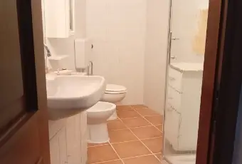 Rexer-Carro-Vendesi-casa-su-livelli-a-Carro-SP-Altro