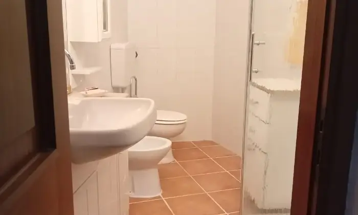 Rexer-Carro-Vendesi-casa-su-livelli-a-Carro-SP-Altro