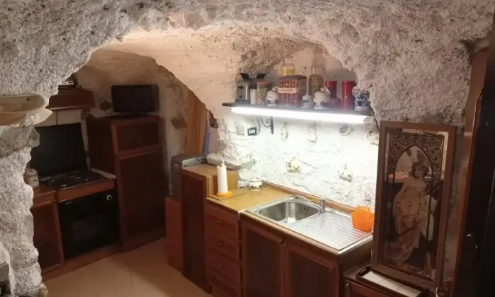 Rexer-Carro-Vendesi-casa-su-livelli-a-Carro-SP-Altro