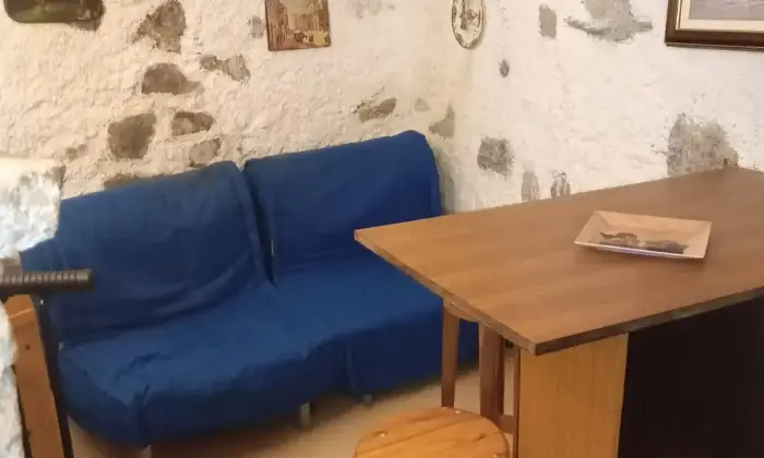 Rexer-Carro-Vendesi-casa-su-livelli-a-Carro-SP-Altro