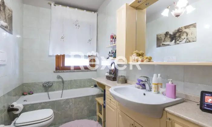 Rexer-Torino-Appartamento-con-Box-auto-Altro