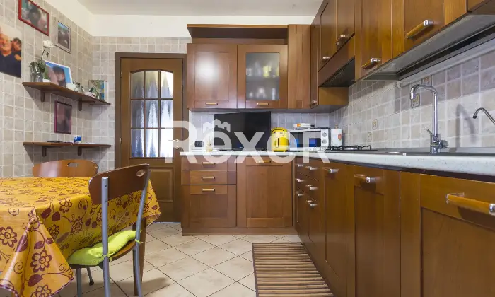 Rexer-Torino-Appartamento-con-Box-auto-Altro